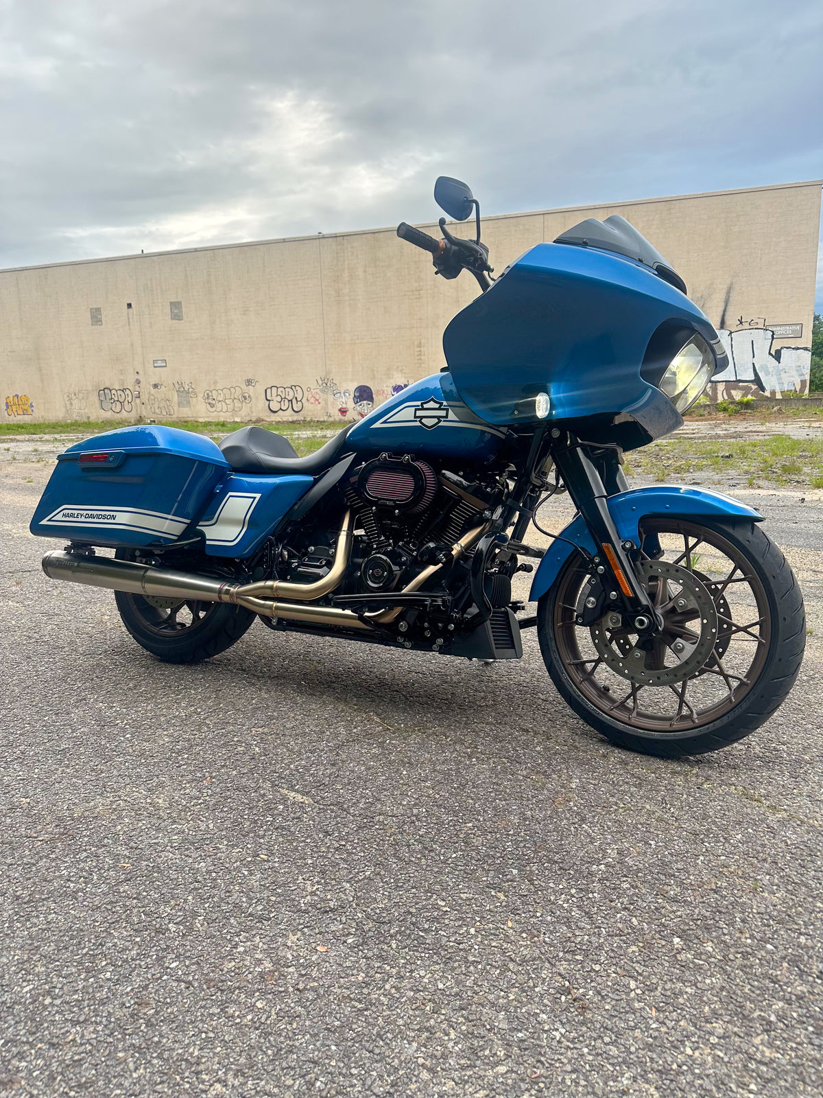 2017–2025 Harley M8 Bagger with Stealth Pipes stainless exhaust system – American-made performance upgrade, photo 26 of 30