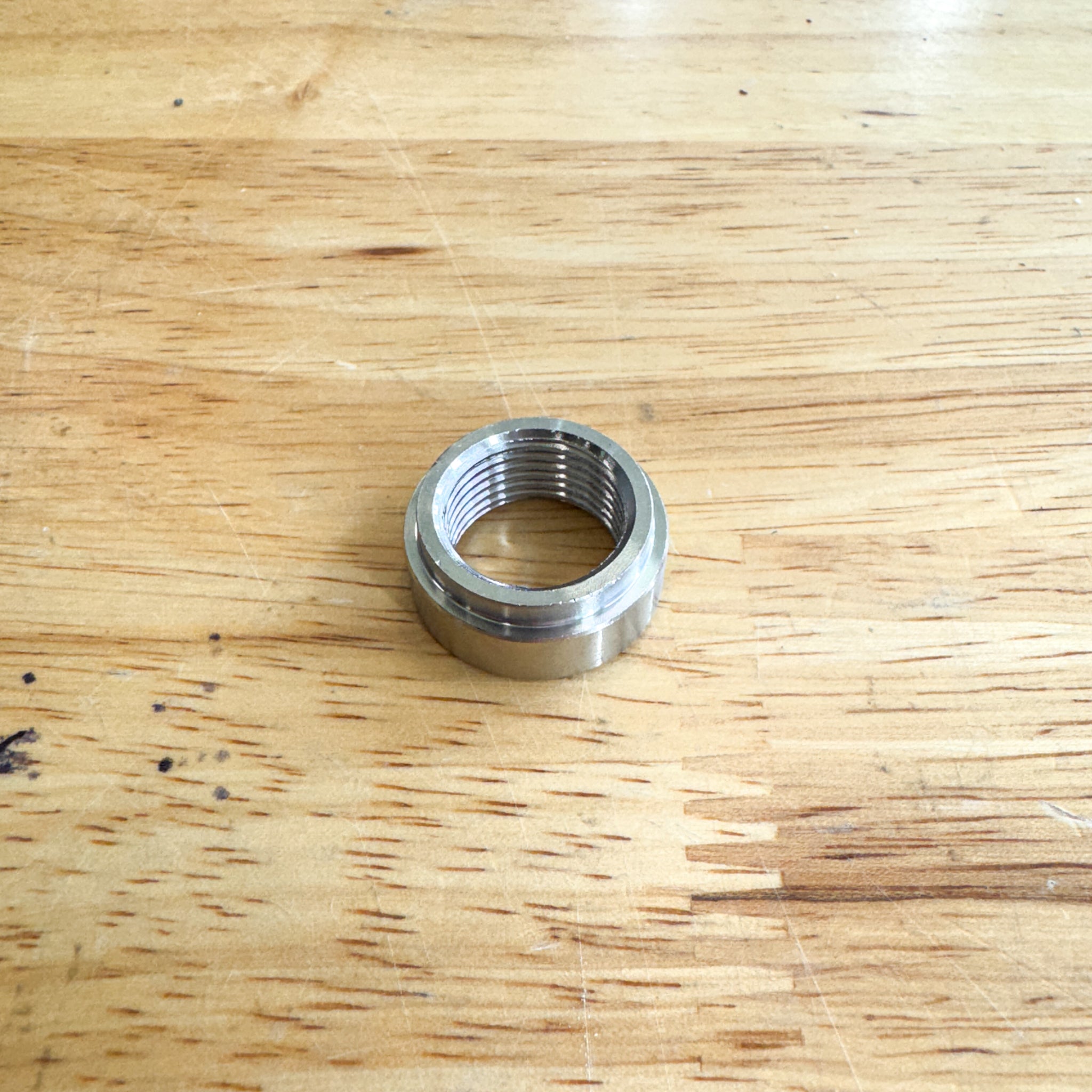 Stainless Steel O2 Sensor Weld Bung, Lip Style, M18x1.5 – Stealth