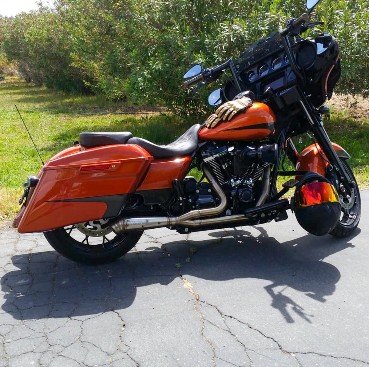 2017–2025 Harley M8 Bagger with Stealth Pipes stainless exhaust system – American-made performance upgrade, photo 15 of 30